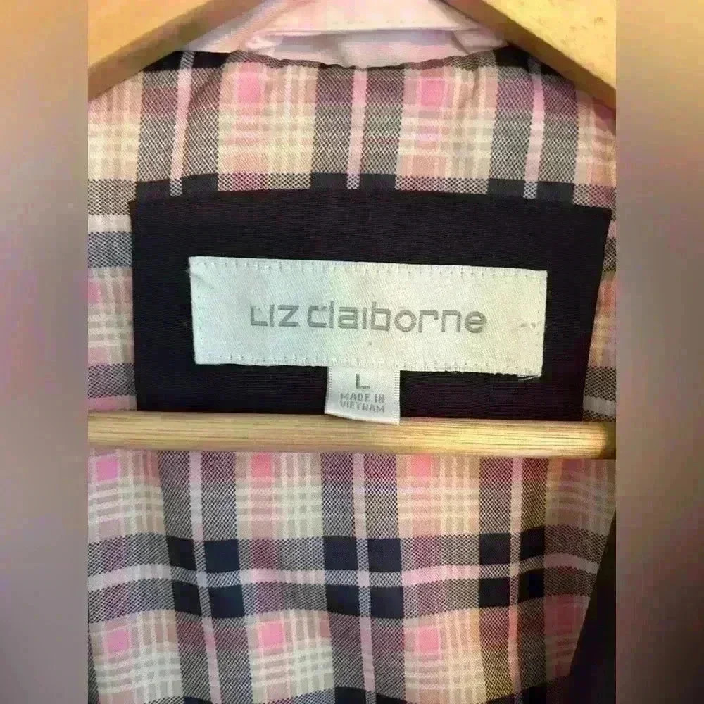 Liz Claiborne women’s light pink trench coat size L - Picture 3 of 8